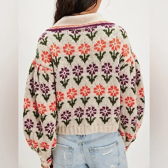 NWT Free People Frills Softspun Sweater in Oatmeal Tulip Combo - Picture 2 of 7